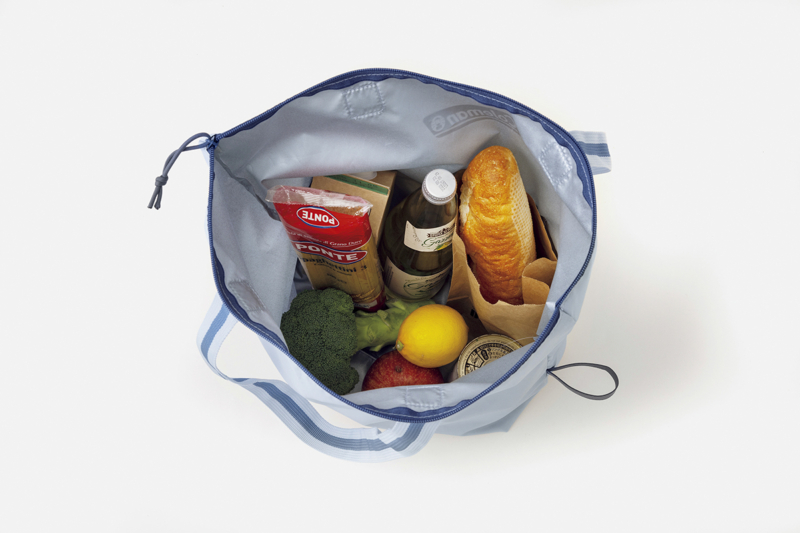 大容量で食料品の買い物にも便利