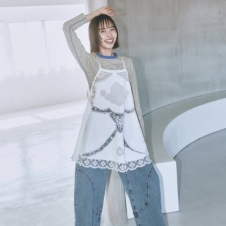 【ZARAが大活躍】そのコーデ、レース1枚で激変します。プロと編集者が語る「大人の重ね着」正解バランスとは？
