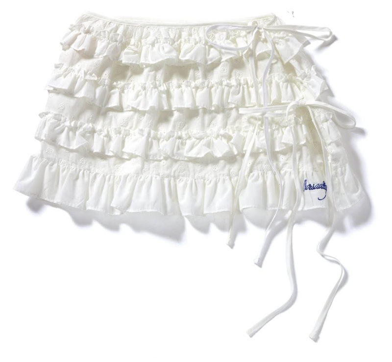 ラップスカート￥17,050（アワーソルティ／ハウス バイ ジャック オブ オール トレーズ）