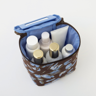 高さがあるからスキンケアを収納しやすい