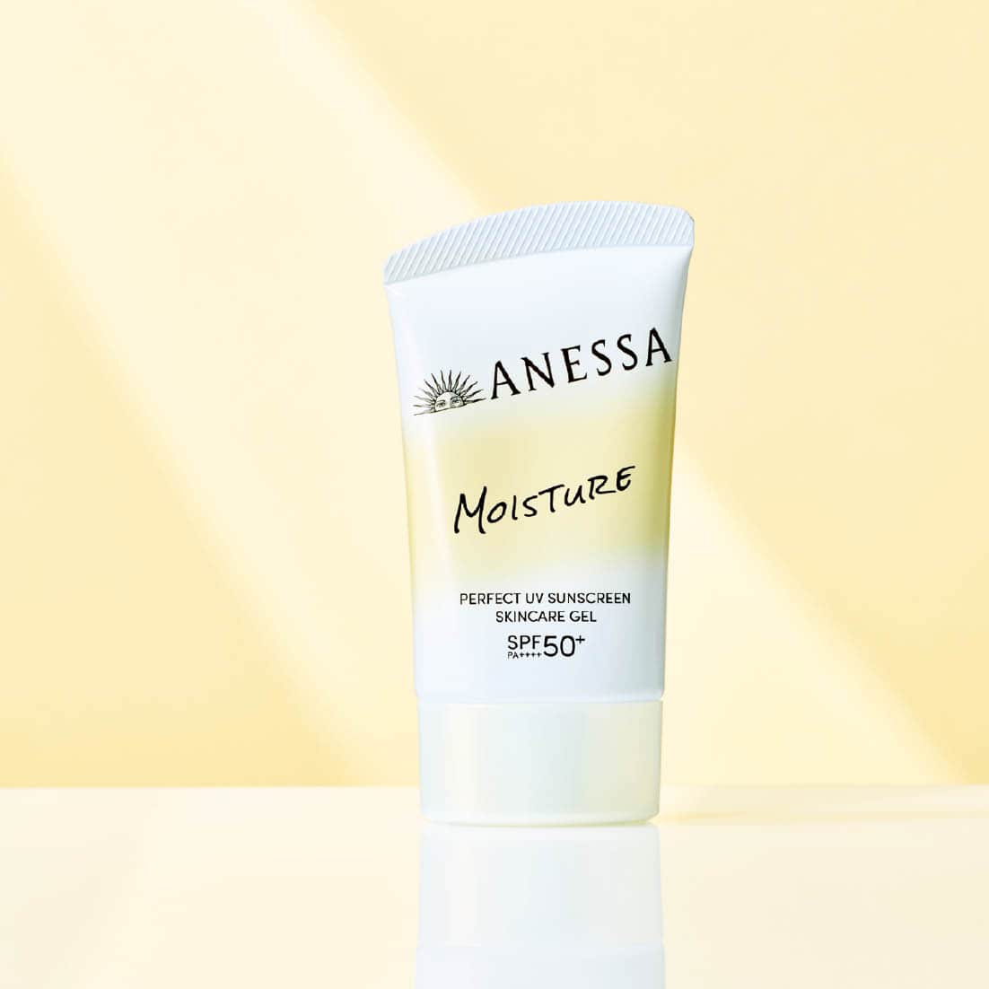 アネッサ パーフェクトUV スキンケアジェルNBSPF50+・PA++++ UV耐水性★★ 40g ￥1,496〈編集部調べ〉（資生堂）