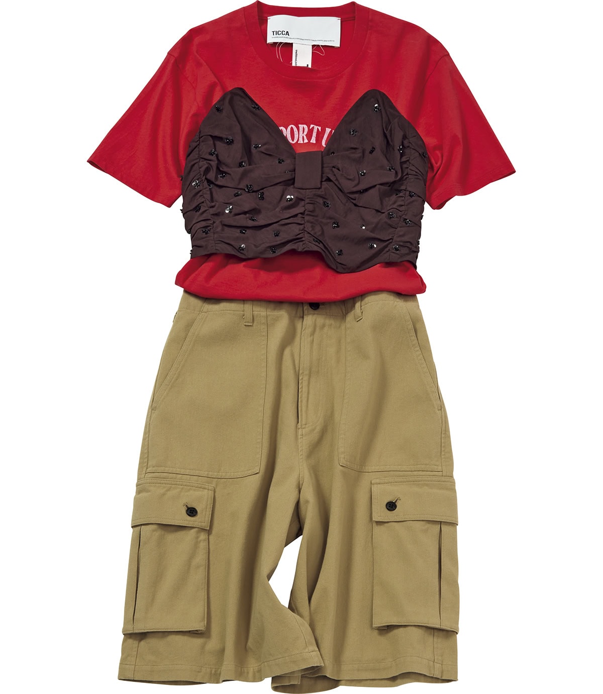 パンツ¥26,400(ザ シンゾーン/シンゾーン ルミネ新宿店) Tシャツ¥13,200(ティッカ) ビスチェ¥33,000(バウム・ウンド・ヘルガーテン/S&T)