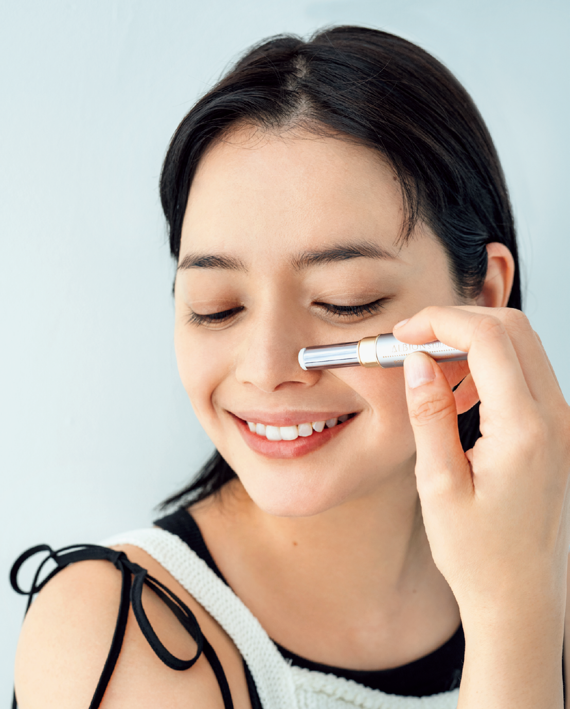 【Step1】毛穴下地で肌をフラットに