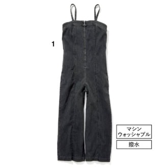 デニムオールインワン￥12,980（アンフィーロ／オンワード樫山）