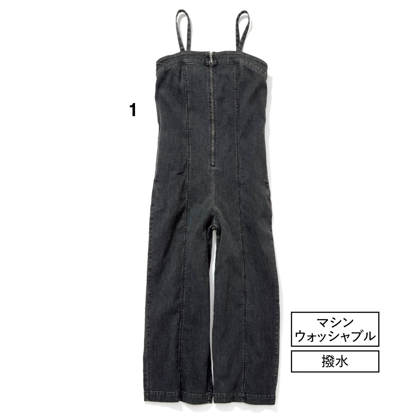 デニムオールインワン￥12,980（アンフィーロ／オンワード樫山）
