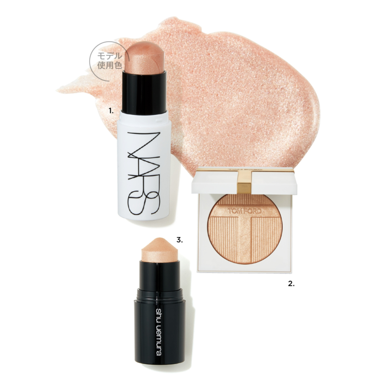 1.ライトリフレクティング ルミナイジングスティック 04232(NARS JAPAN) 2.ソレイユ グロー ハイライター 01(トム フォード ビューティ) 3.スカルプト クレヨン ラディアント ゴールド(シュウ ウエムラ)