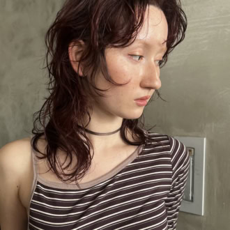 30代ヘアスタイル、マレットウルフ、vetica 、サイド