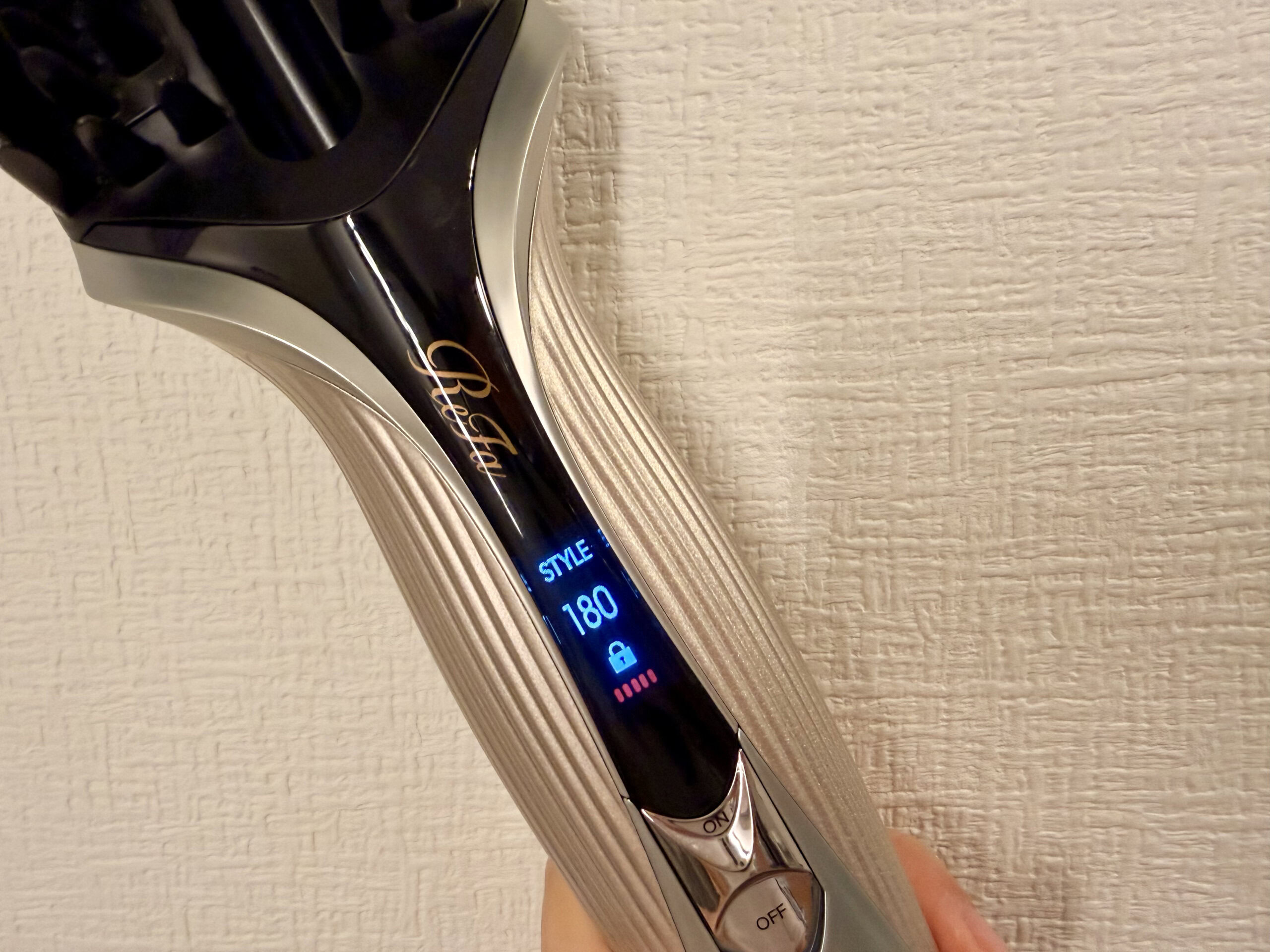 リファトリートメントアイロン