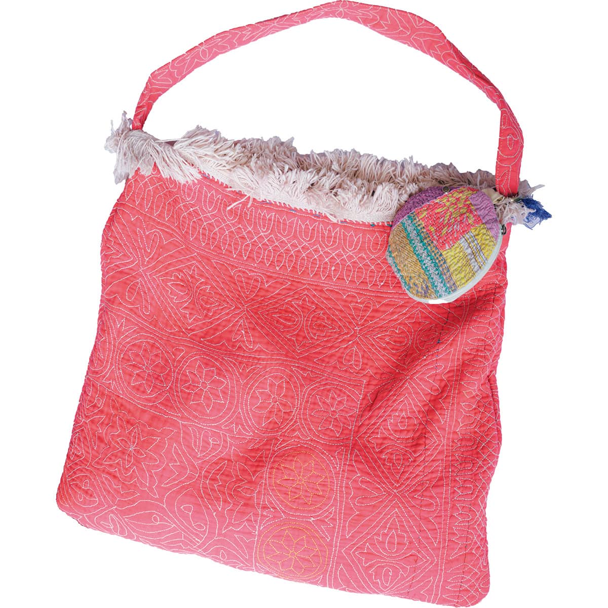 InRed Icons 八木下 泉さんのmy Bag。PURのバッグ。