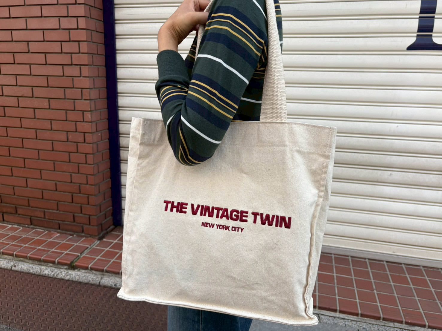 THE VINTAGE TWIN　キャンバストートバッグ