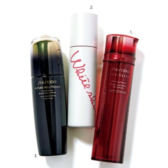 1_オイデルミン エッセンスローション（SHISEIDO）　2_ホワイトショット クリアスキンローション（ポーラ） 3_フューチャーソリューション LX コンセントレイティッド ブライトニングソフナー（SHISEIDO）