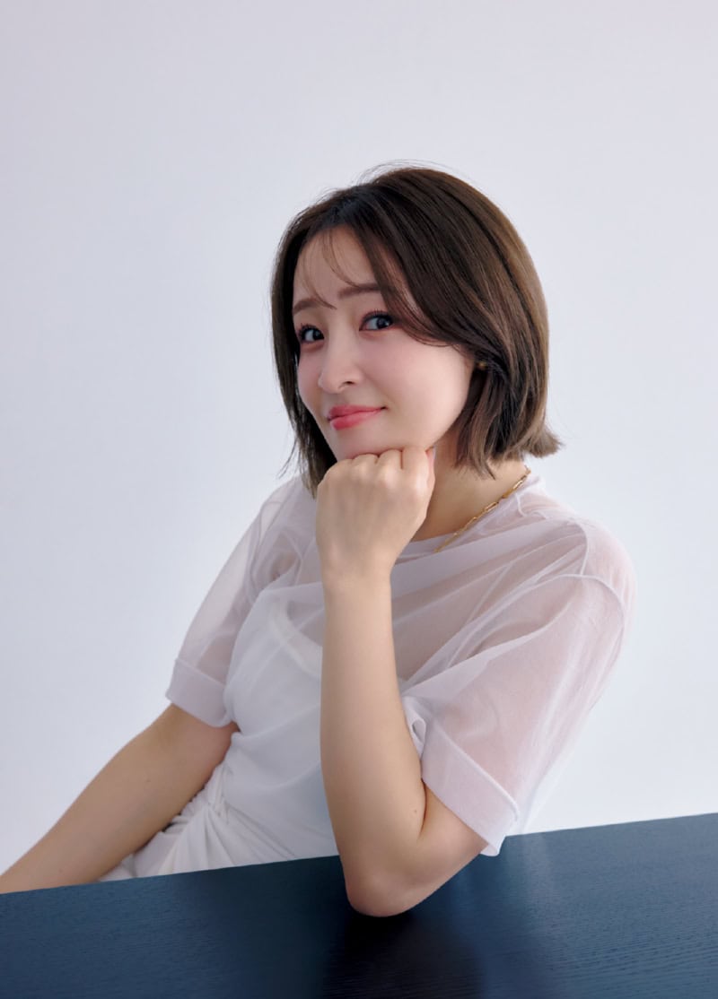 大沢あかねさん,本気で惚れた「透明感ケア」化粧水3選!愛用コスメで叶えるツヤ美肌