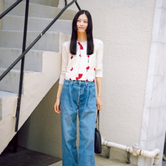 T-shirt: Baserange Tops: OHROHEE Denim: HYKE Bag: NOTHING WRITTEN Shoes: Carven