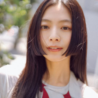 『Baserange』のロンTは万能に着まわせます。