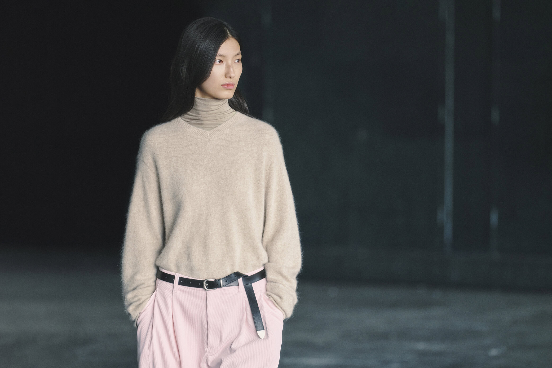コーデュロイボリュームパンツ￥4,990