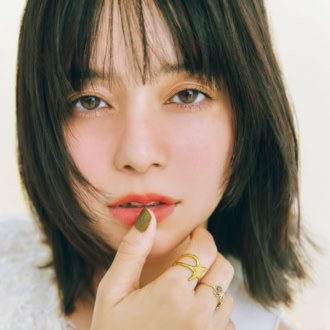 目力と抜け感を両立！「ミュートベージュ」アイシャドウおすすめ＆似合う塗り方解説【2026秋】
