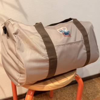 インレッド8・9月合併号付録　ムーミン　ボストンバッグ　／　たくさんの荷物が収まる大容量！